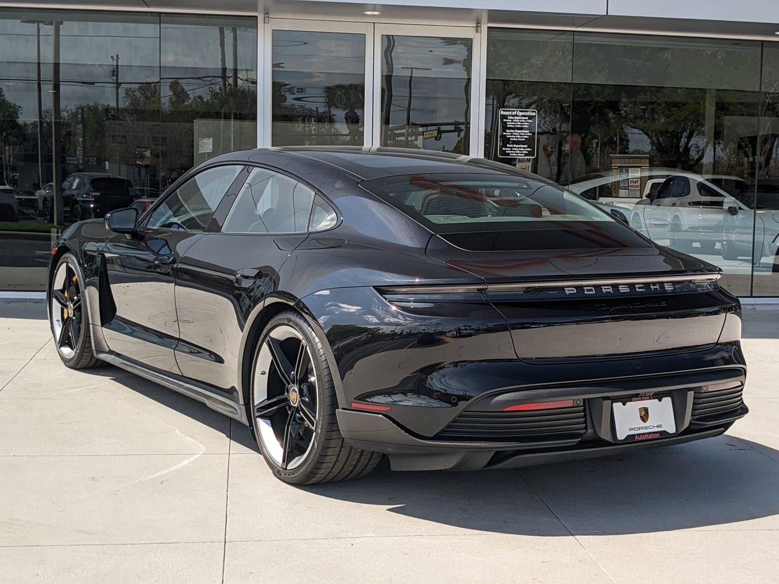 2023 Porsche Taycan Turbo S AWD