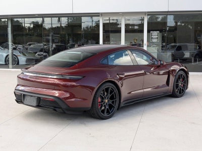 2022 Porsche Taycan GTS AWD