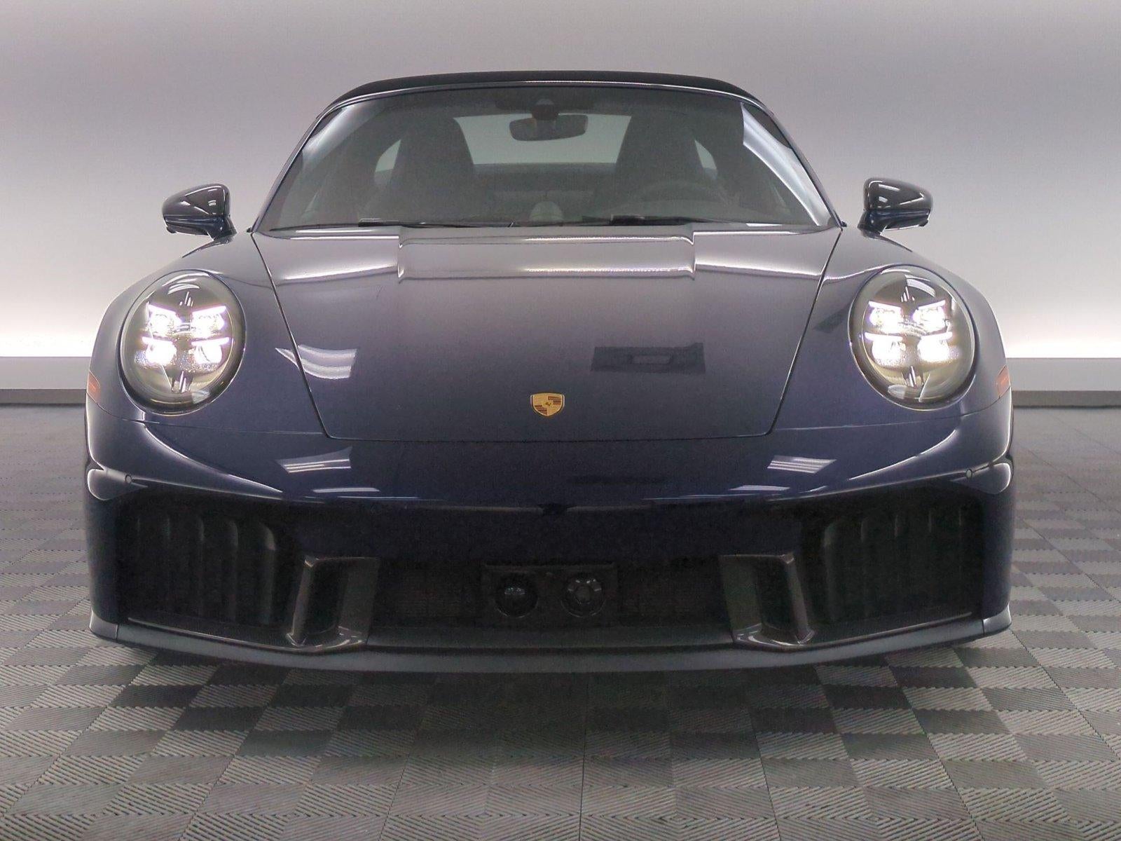 2025 Porsche 911 Targa 4 GTS