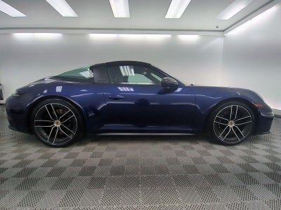 2025 Porsche 911 Targa 4 GTS