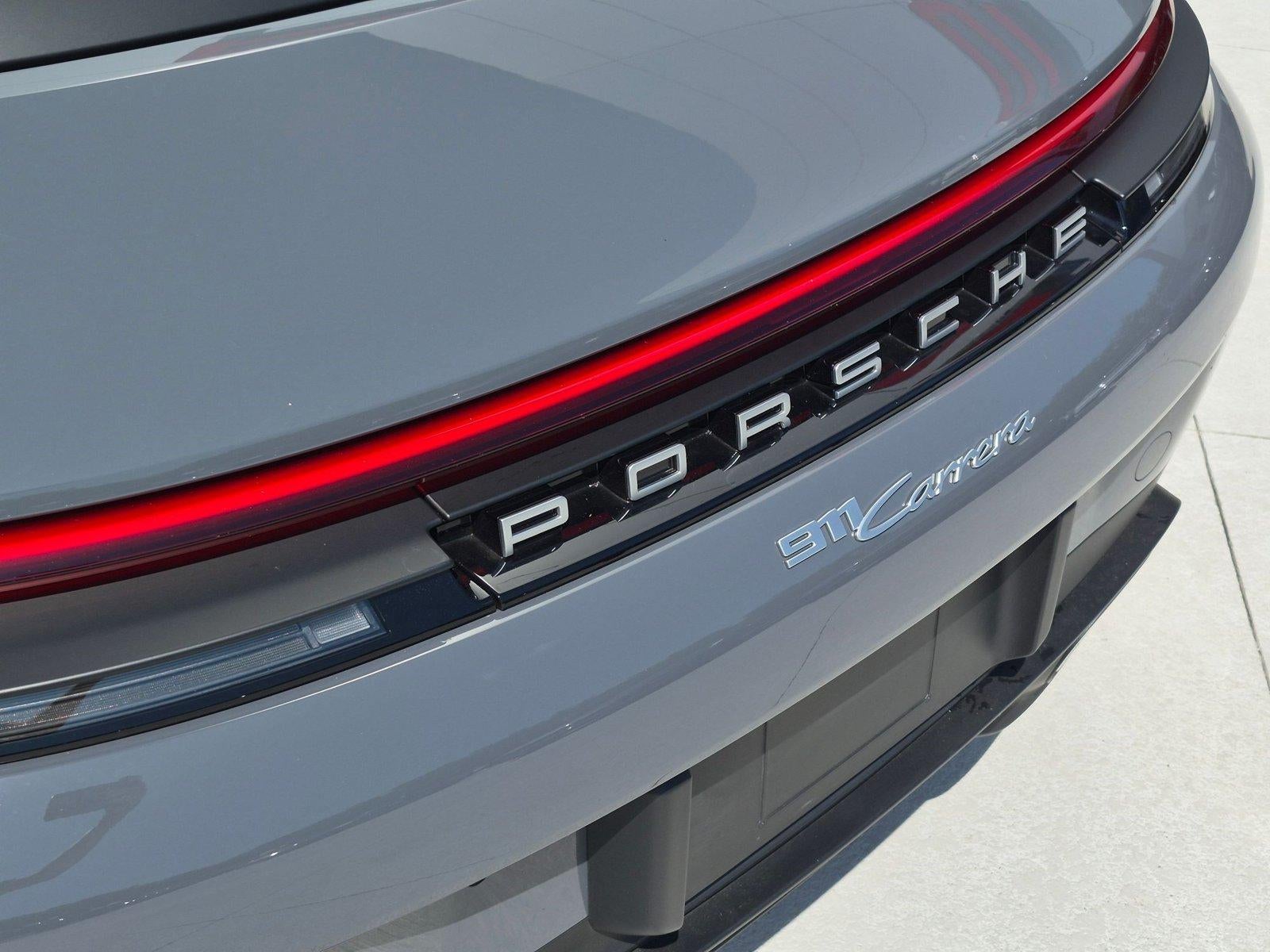 2025 Porsche 911 Carrera Cabriolet
