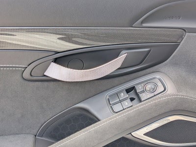 2023 Porsche 718 Spyder Roadster
