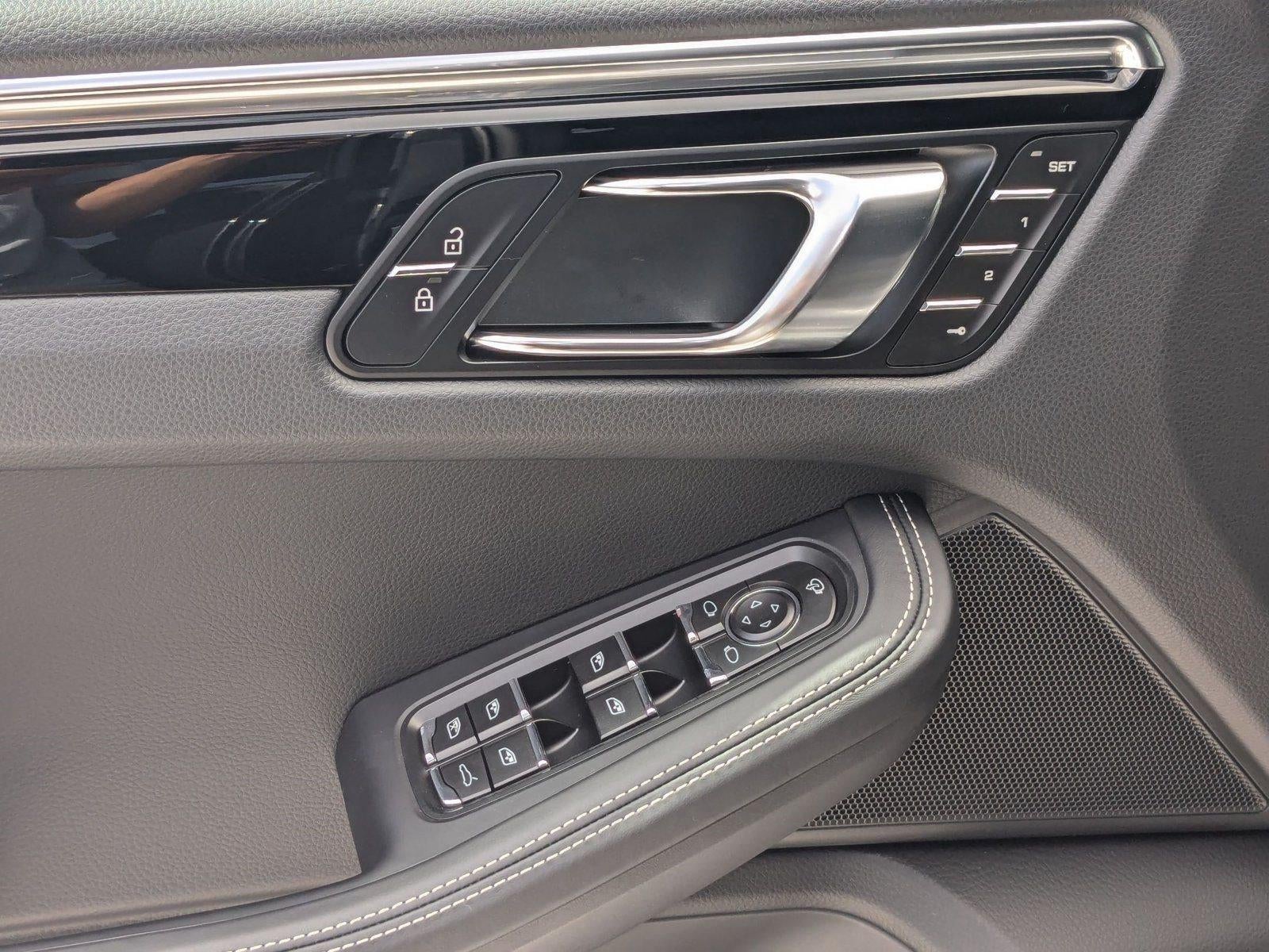 2025 Porsche Macan T AWD
