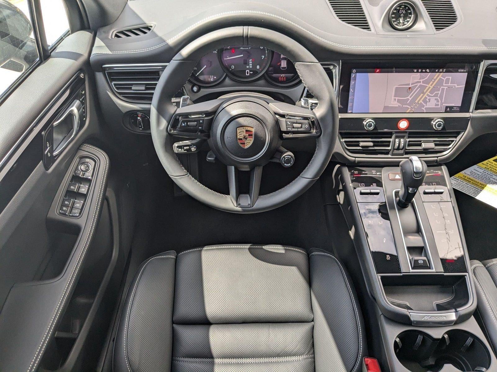 2025 Porsche Macan T AWD