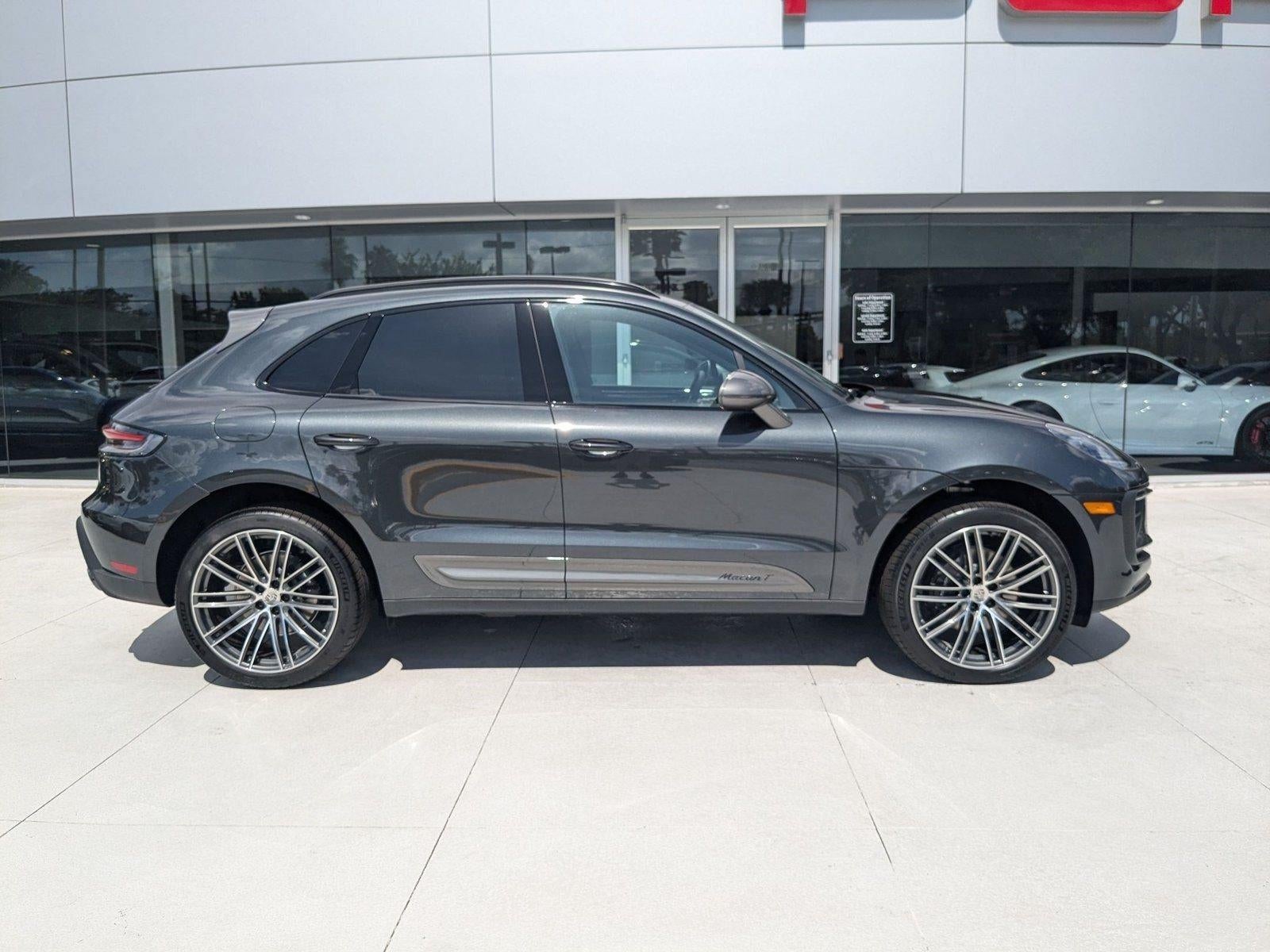 2025 Porsche Macan T AWD