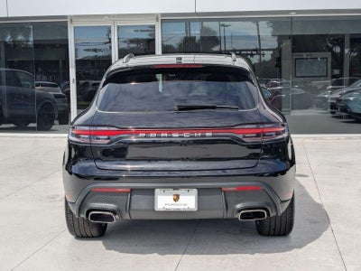 2025 Porsche Macan AWD