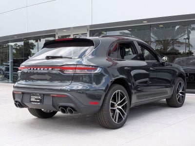 2025 Porsche Macan AWD