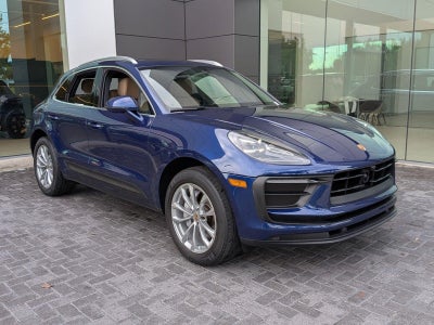 2023 Porsche Macan AWD