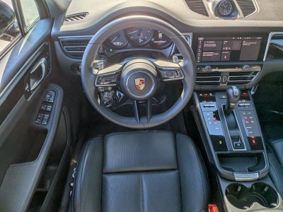 2025 Porsche Macan T AWD