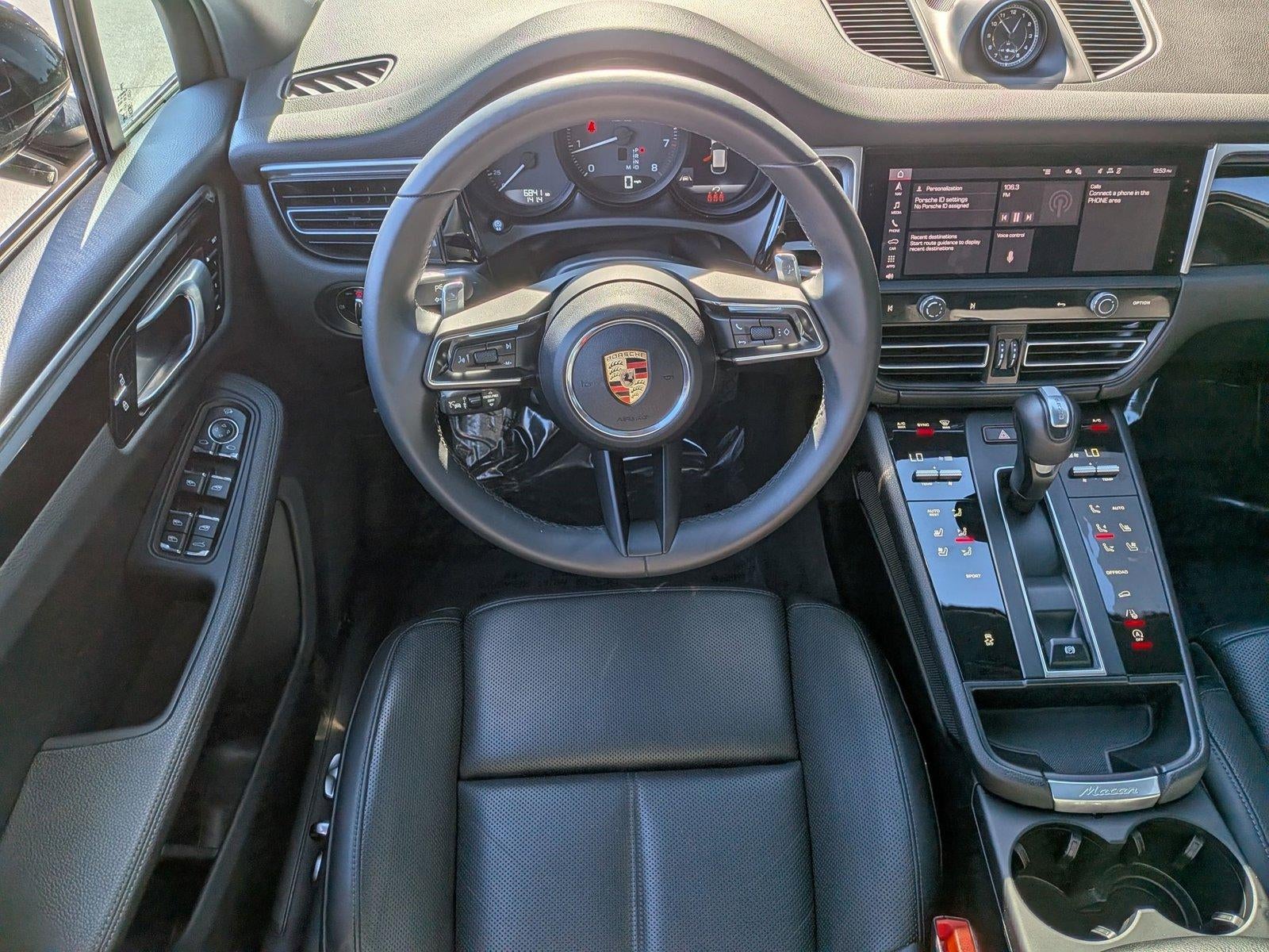 2025 Porsche Macan T AWD