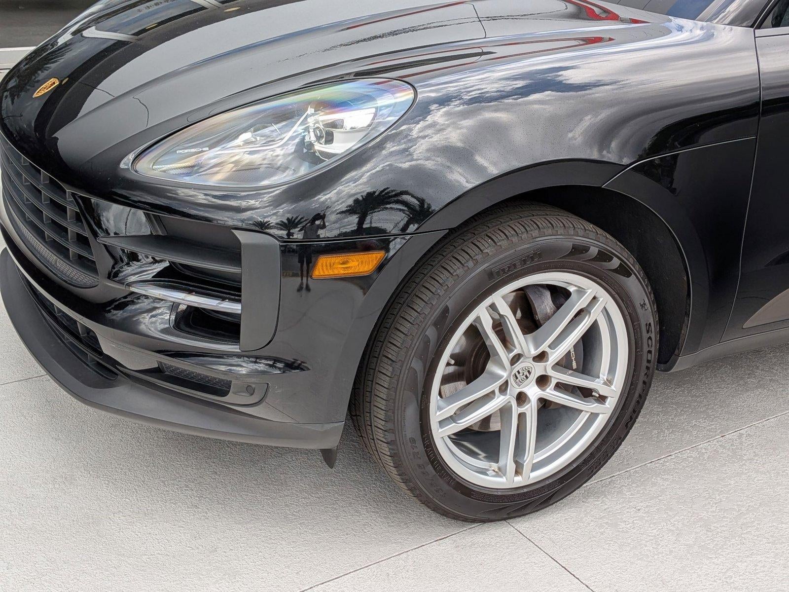 2021 Porsche Macan AWD