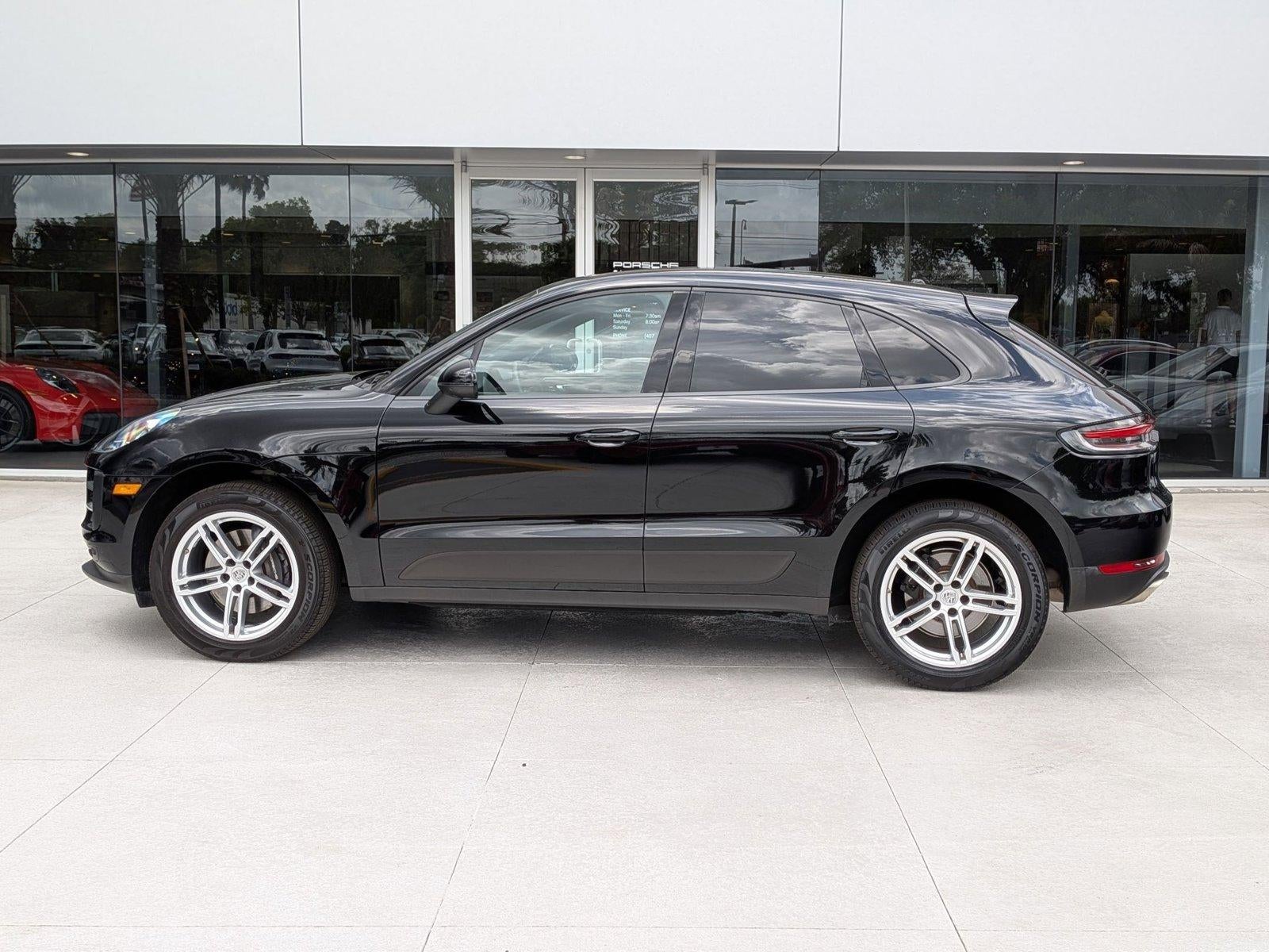 2021 Porsche Macan AWD