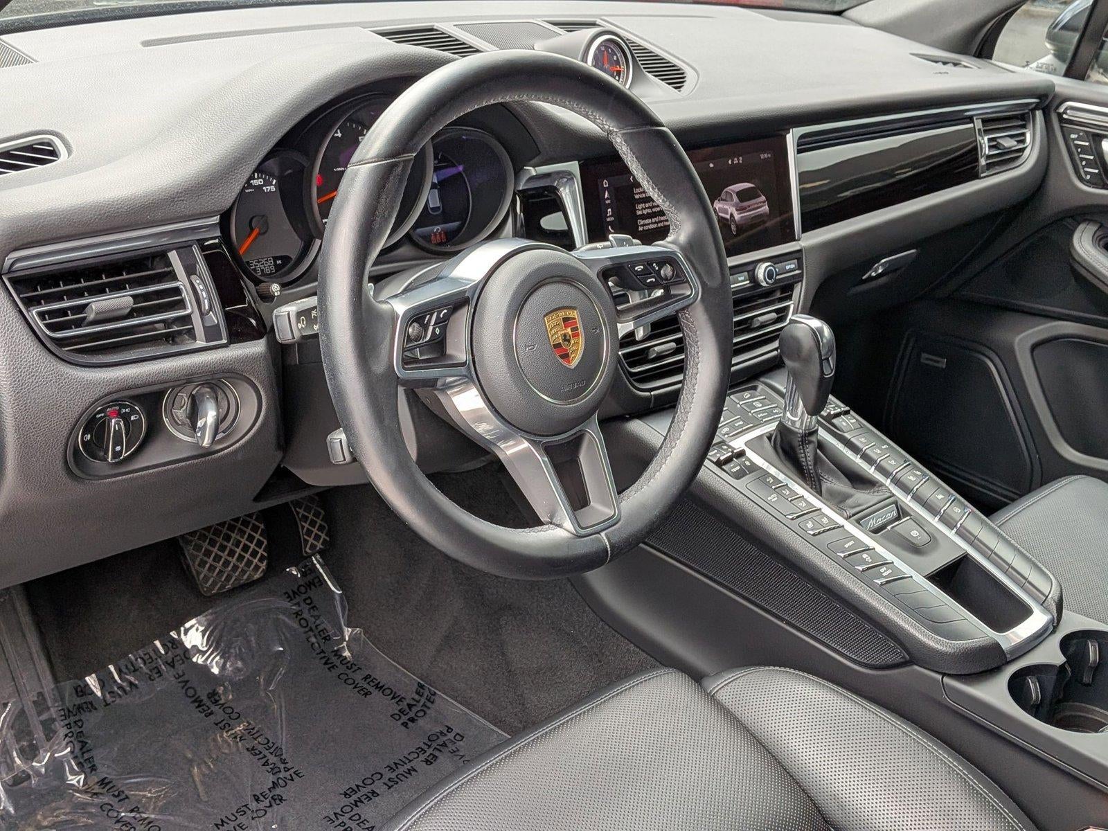 2021 Porsche Macan AWD