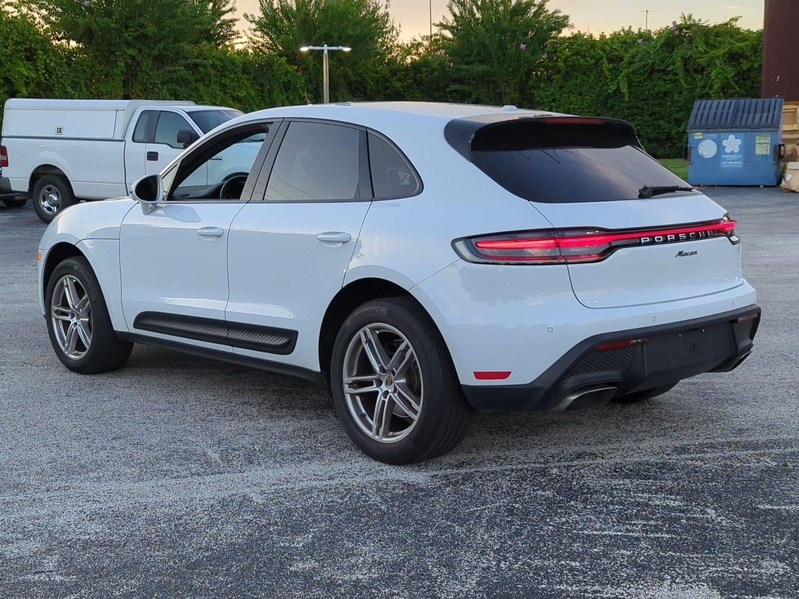 2023 Porsche Macan AWD
