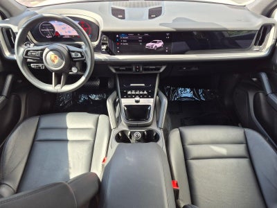2025 Porsche Cayenne AWD