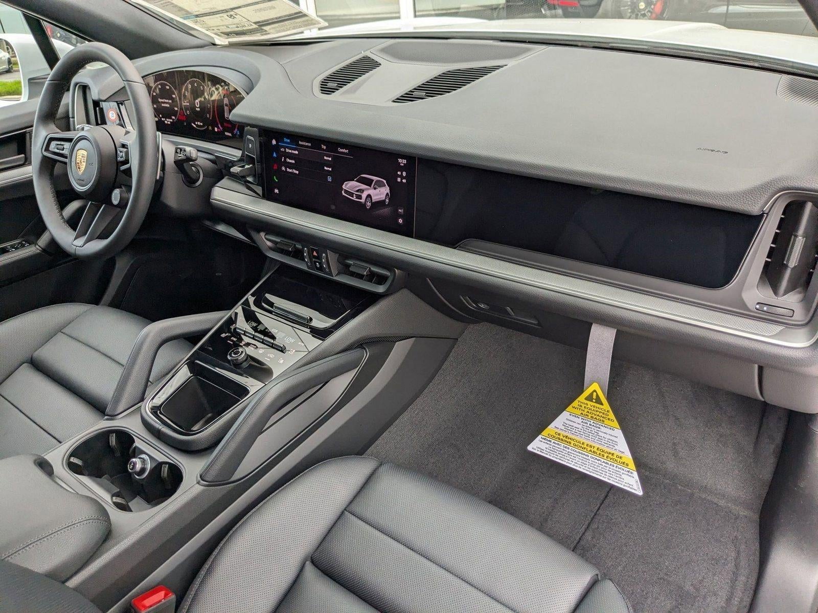 2025 Porsche Cayenne AWD