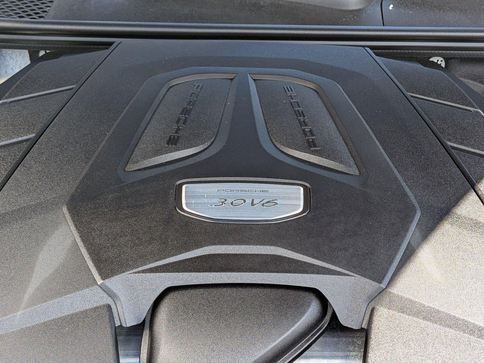 2023 Porsche Cayenne Platinum Edition AWD