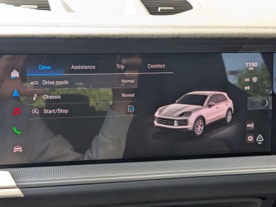 2025 Porsche Cayenne AWD