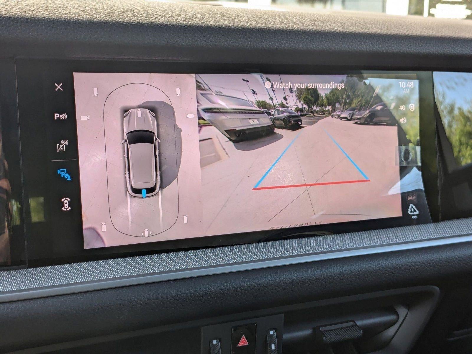 2025 Porsche Cayenne AWD