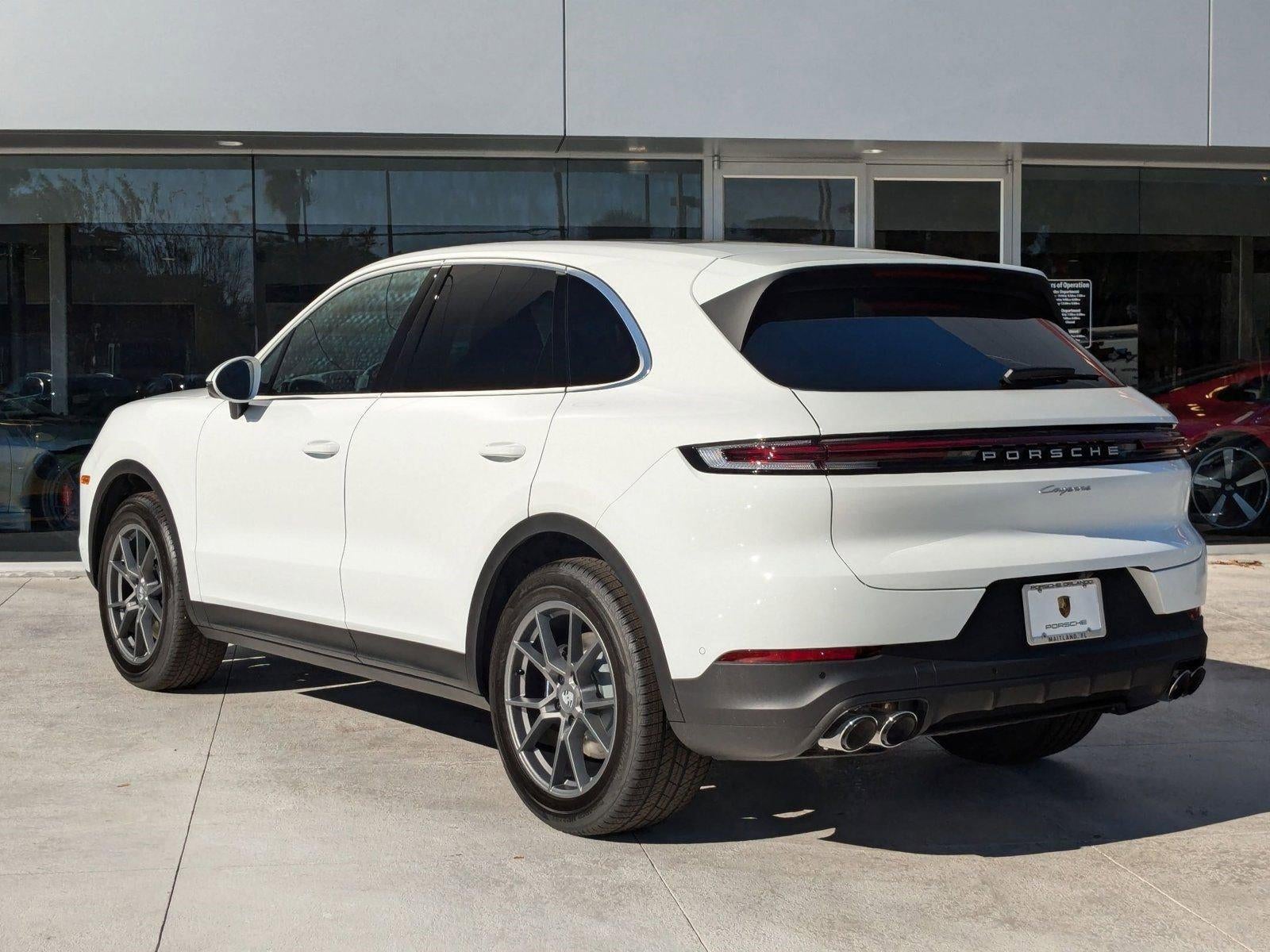 2025 Porsche Cayenne AWD