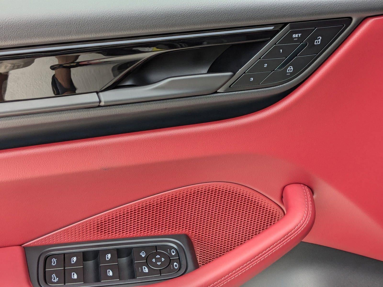 2024 Porsche Macan Electric 4 AWD