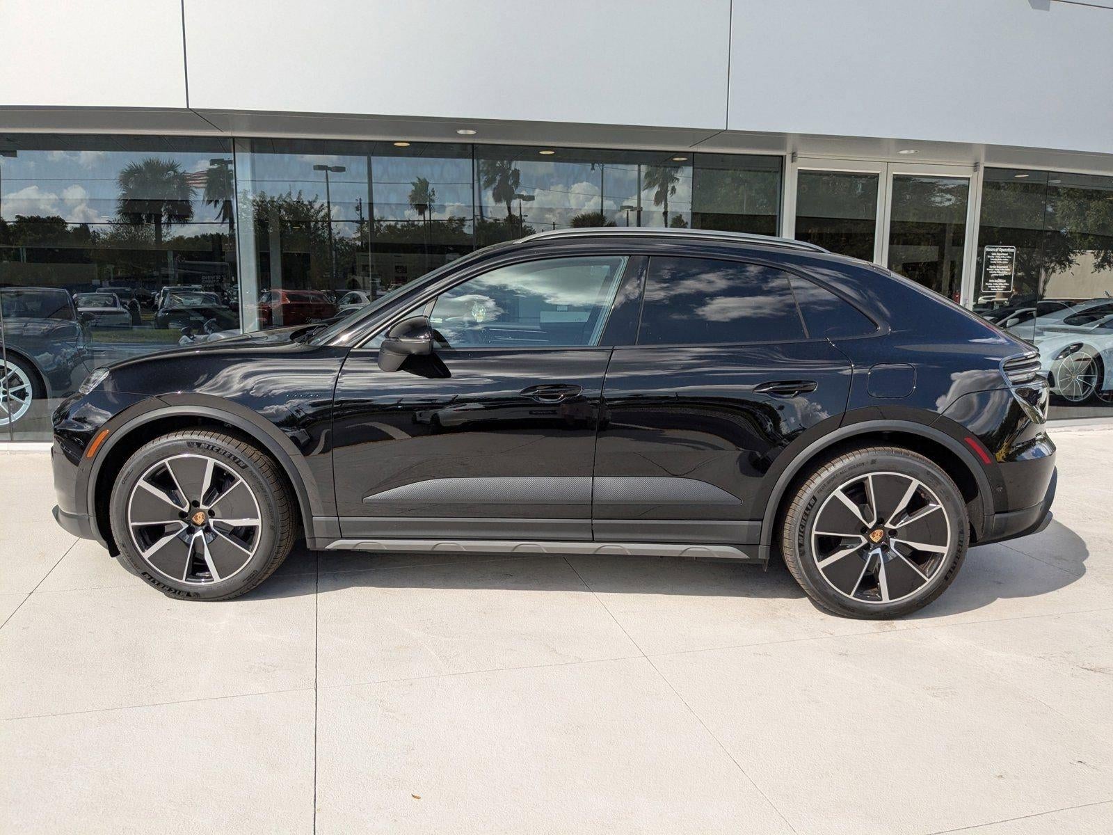2024 Porsche Macan Electric 4 AWD