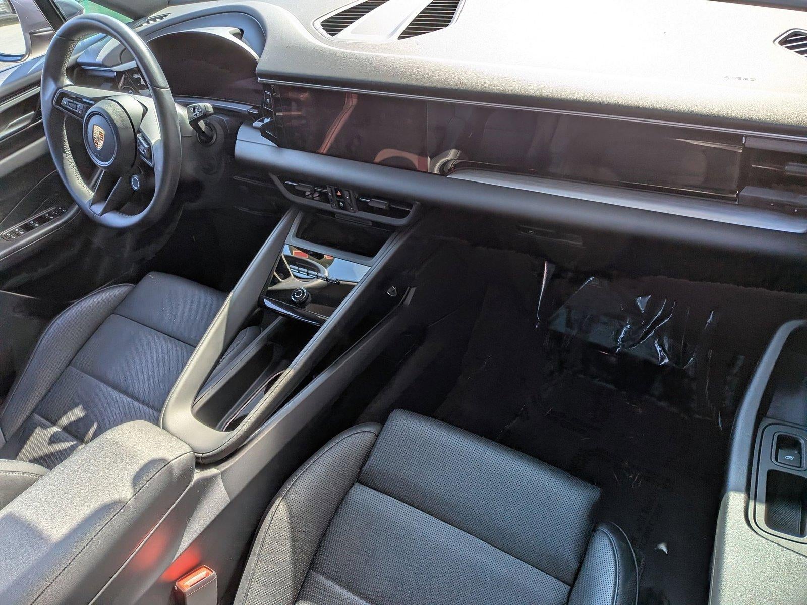 2025 Porsche Macan Electric RWD