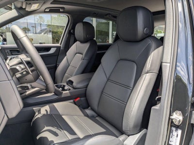 2025 Porsche Cayenne E-Hybrid AWD