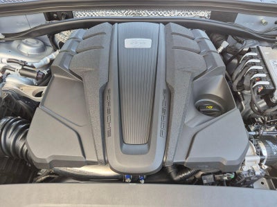 2026 Porsche Macan GTS AWD