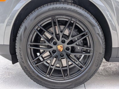 2025 Porsche Cayenne Coupe AWD
