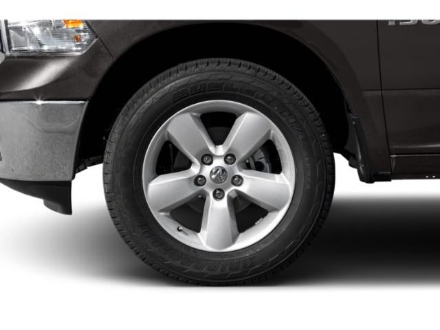 2014 RAM 1500 4WD Crew Cab 6.4 Ft Big Horn