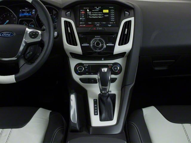2013 Ford Focus 4dr Sdn S