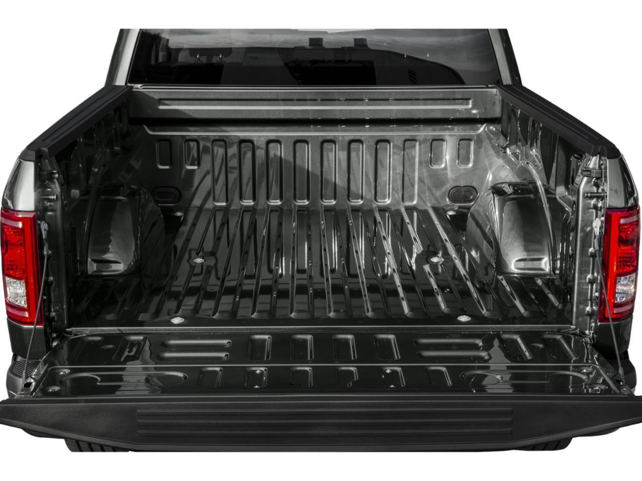 2015 Ford F-150 2WD SuperCrew 5-1/2 Ft Box XLT