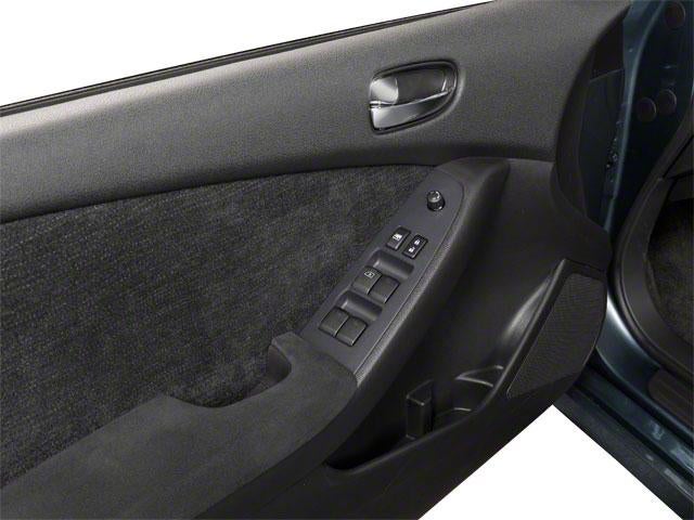 2012 Nissan Altima 4dr Sdn V6 CVT 3.5 SR