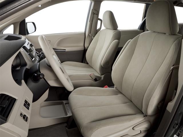 2013 Toyota Sienna 5dr 8-Pass Van V6 XLE FWD (Natl)