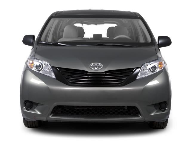 2013 Toyota Sienna 5dr 8-Pass Van V6 XLE FWD (Natl)