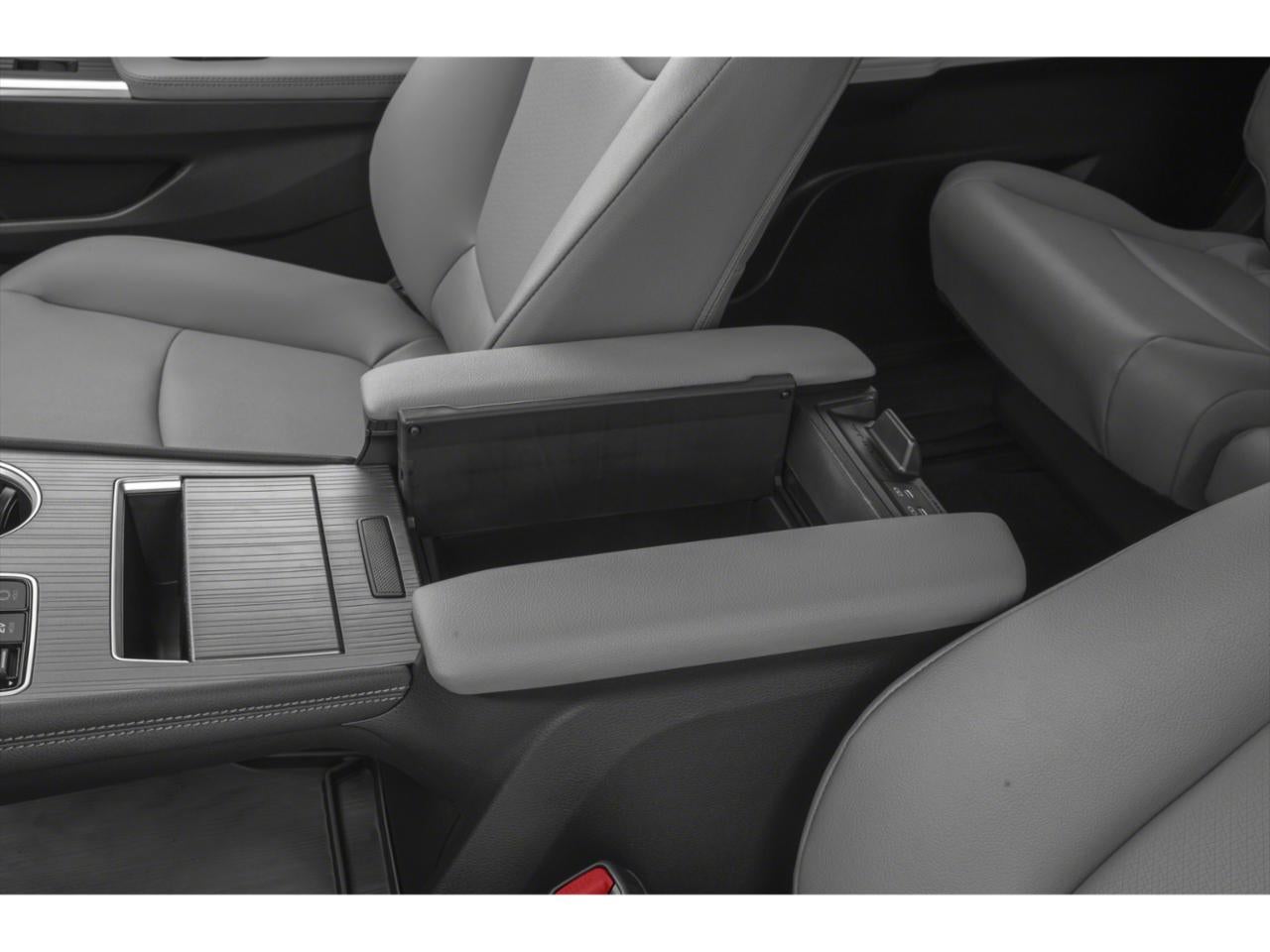 2026 Toyota Sienna XLE FWD 8-Passenger (Natl)