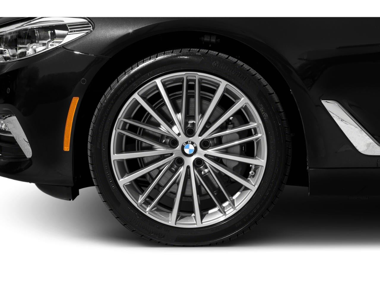 2019 BMW 540i Sedan