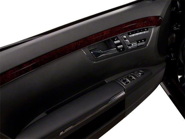 2010 Mercedes-Benz S-Class S 550 Sedan