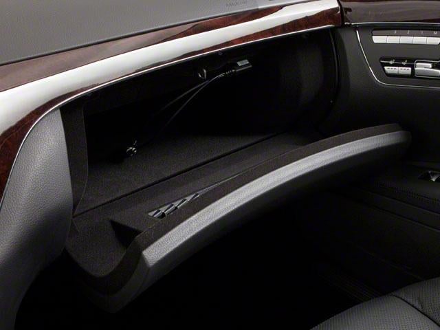 2010 Mercedes-Benz S-Class S 550 Sedan