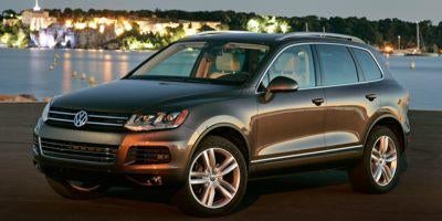 2014 Volkswagen Touareg 4dr 3.6L Sport